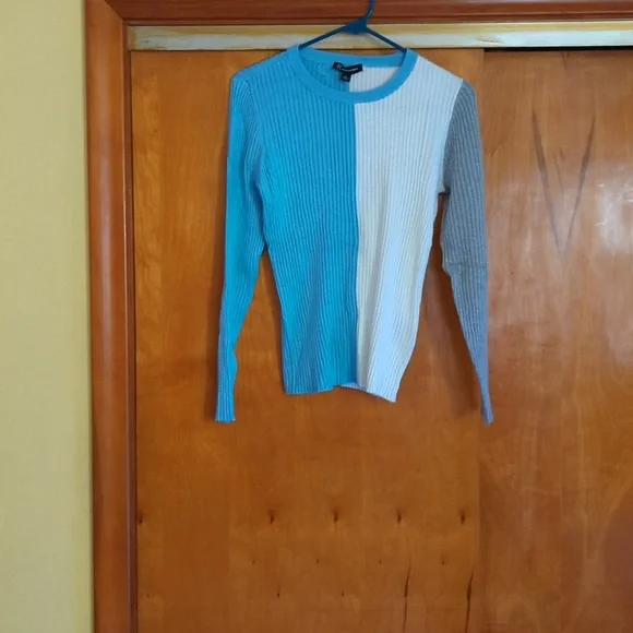 INC Colorblock Light Blue/Gray/ Ivory Sweater - Picture 5 of 5